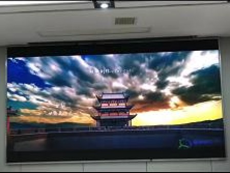 湖北理工大馬房山校區(qū)P 1.8安裝調(diào)試完畢  尺寸：3.84x2.08   像素點(diǎn)：2064x1118